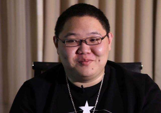 流量同台，声量殊途 浅析旭旭宝宝与PDD主播地位的差异化根源